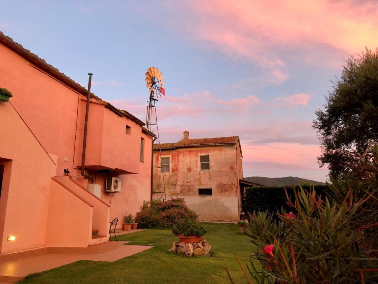 Agriturismo Ristorante הר ארגנטאריו מראה חיצוני תמונה